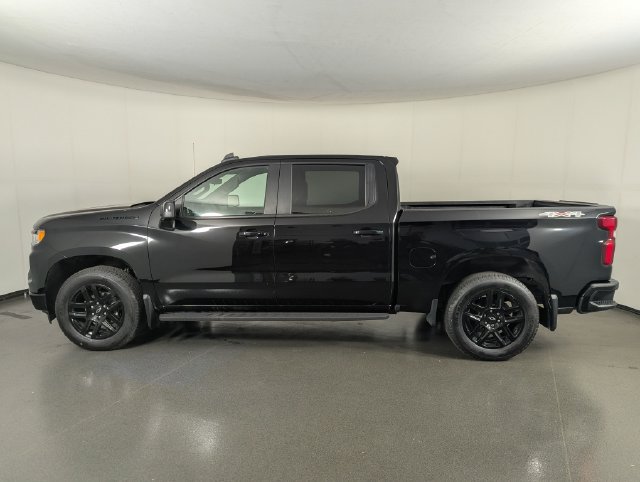 Used 2024 Chevrolet Silverado 1500 RST w/ Convenience Package II AWD/4WD image 5