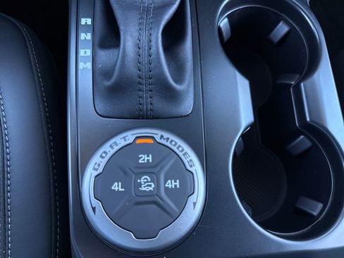 New 2025 Ford Bronco Outer Banks image 32