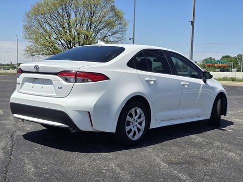 Certified 2022 Toyota Corolla LE FWD image 14
