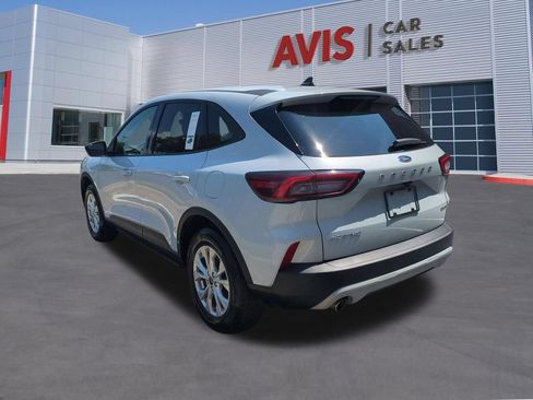Used 2025 Ford Escape Active AWD/4WD image 9