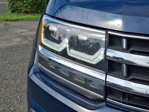 Used 2018 Volkswagen Atlas SEL AWD/4WD image 9