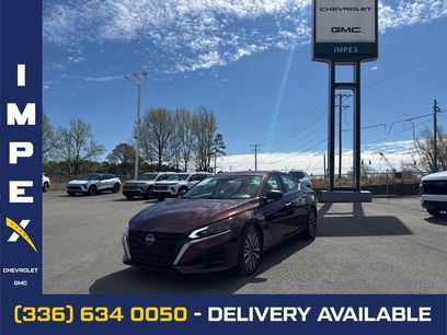 Used 2025 Nissan Altima 2.5 SV