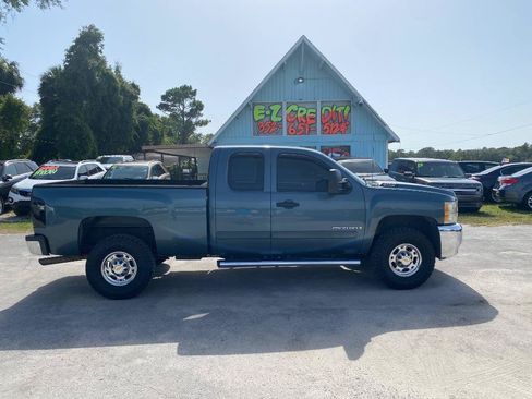 Used 2007 Chevrolet Silverado 2500 LT w/ 1LT Convenience Package RWD image 6