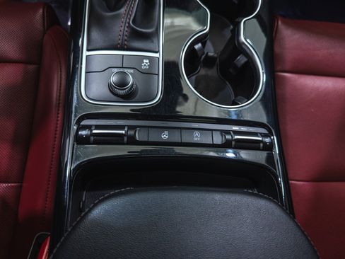 Used 2020 Kia Stinger GT-Line w/ Sun & Sound Package AWD/4WD image 34
