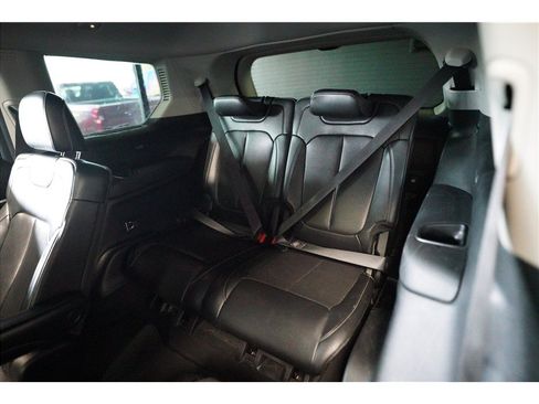 Used 2021 Jeep Grand Cherokee L Limited w/ Luxury Tech Group II AWD/4WD image 12