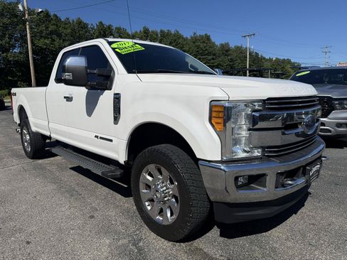 Used 2017 Ford F250 Lariat w/ Chrome Package AWD/4WD image 19