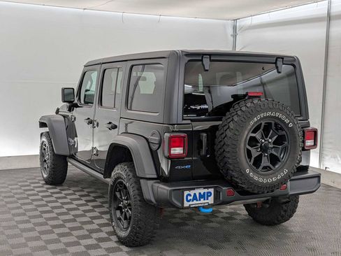 Used 2023 Jeep Wrangler Unlimited w/ Cold Weather Group image 3