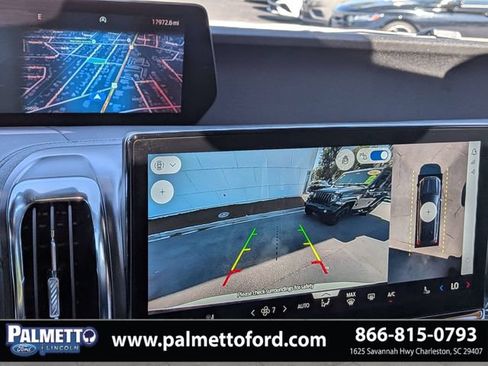 Used 2025 Ford Expedition Tremor AWD/4WD image 23