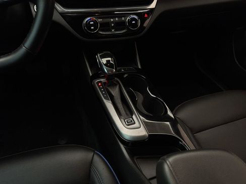 Used 2024 Buick Envista Sport Touring w/ Convenience II Package image 15