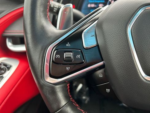 Used 2022 Chevrolet Corvette Stingray Preferred Cpe w/ Engine Appearance Package RWD image 21