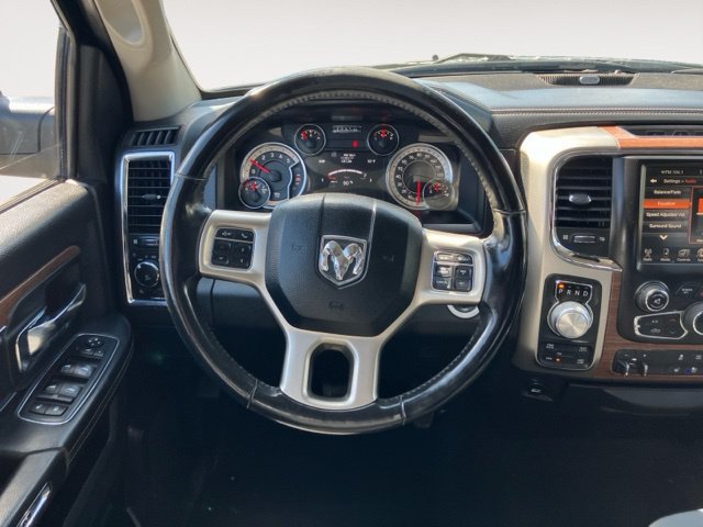 Used 2017 RAM 1500 Laramie w/ Convenience Group AWD/4WD image 13