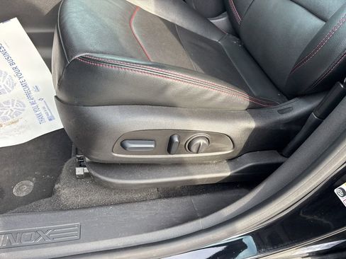 Certified 2023 Chevrolet Equinox RS w/ RS Leather Package image 25