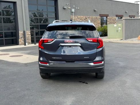 Used 2019 GMC Terrain SLT w/ Preferred Package AWD/4WD image 4