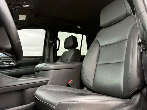 Used 2023 Chevrolet Tahoe Z71 w/ Z71 Off-Road Package image 14