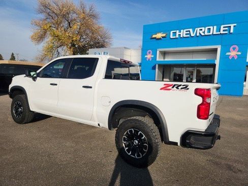 Certified 2024 Chevrolet Silverado 1500 ZR2 image 3
