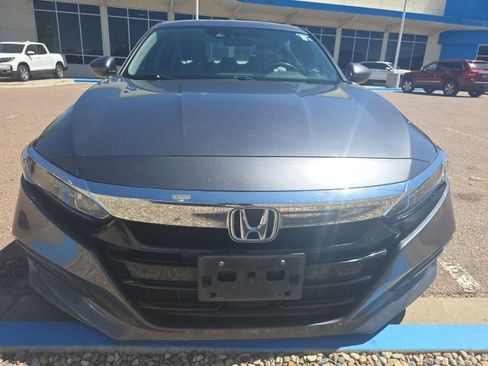 Used 2019 Honda Accord LX image 2