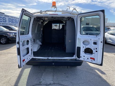 Used 2013 Ford E-150 and Econoline 150 w/ PWR Group image 15
