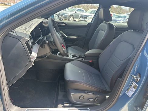 New 2026 Volkswagen Jetta GLI Autobahn FWD image 9