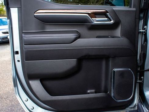 Used 2023 GMC Sierra 1500 Elevation image 11