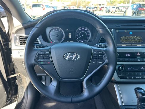 Used 2016 Hyundai Sonata Sport w/ Option Group 03 image 23