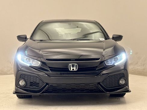 Used 2018 Honda Civic Sport image 3