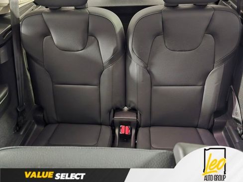 Used 2023 Volvo XC90 B6 Plus w/ Protection Package Premier AWD/4WD image 18