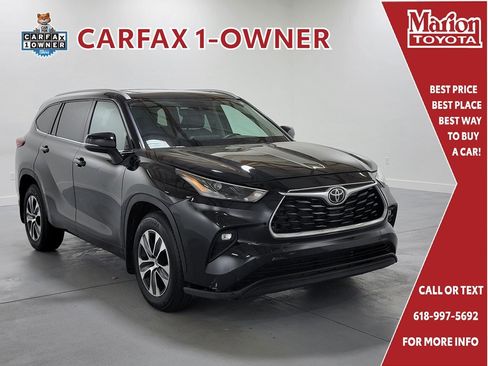 Used 2022 Toyota Highlander XLE AWD/4WD image 1
