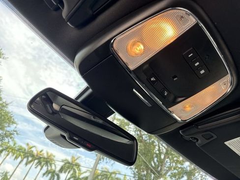Used 2019 Chrysler 300 S RWD image 22