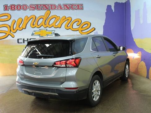 Used 2023 Chevrolet Equinox LT image 8