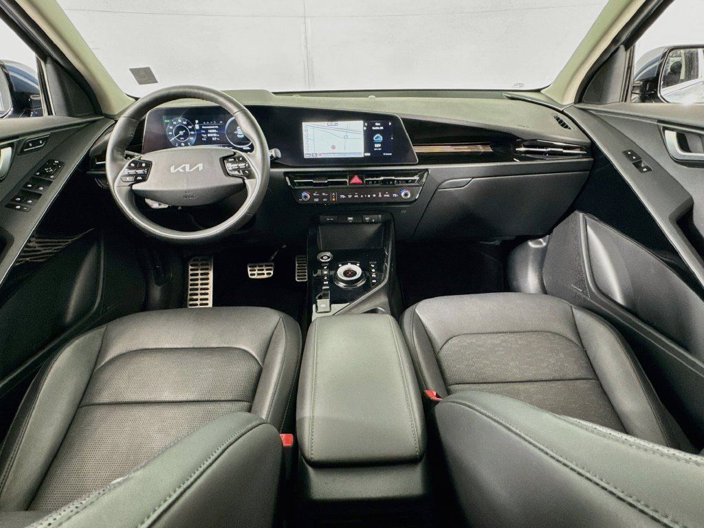 Used 2023 Kia Niro Wave w/ Wave Preserve Package FWD image 26