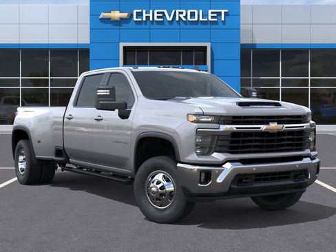 New 2026 Chevrolet Silverado 3500 LT w/ All Star Edition AWD/4WD image 7