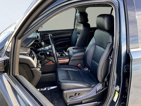 Used 2019 Chevrolet Tahoe Premier w/ Max Trailering Package image 26