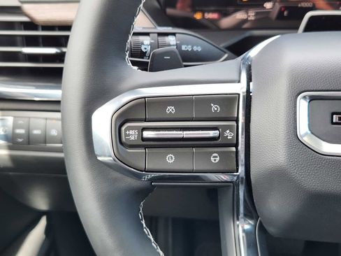 New 2026 GMC Acadia Denali w/ Super Cruise Package AWD/4WD image 17