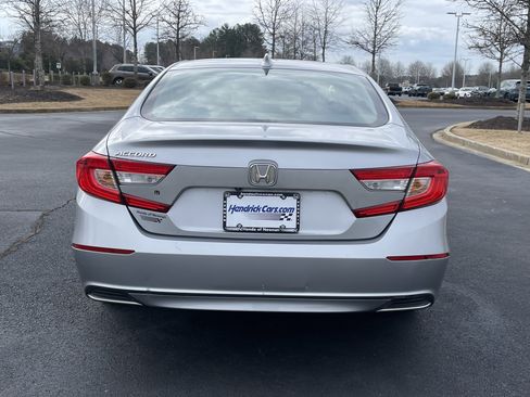 Certified 2018 Honda Accord LX image 8