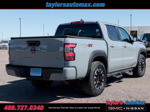 Used 2022 Nissan Frontier PRO-4X AWD/4WD image 4