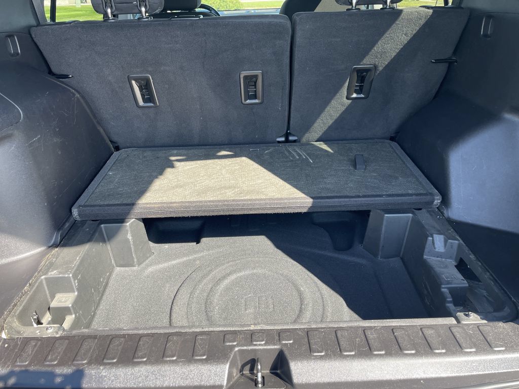 Used 2018 Chevrolet Equinox LT FWD image 30