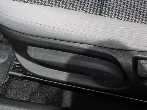 Certified 2023 Hyundai Kona SE FWD image 27