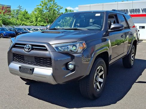 Certified 2023 Toyota 4Runner TRD Off-Road Premium w/ Moonroof Package AWD/4WD image 3