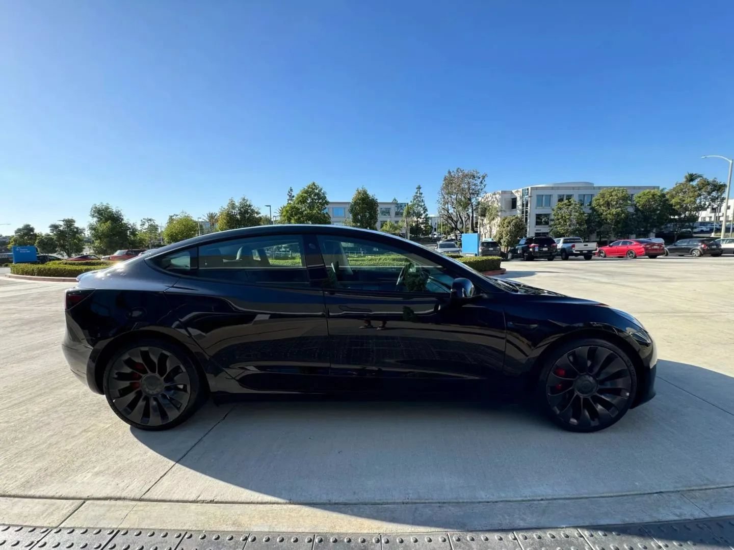 Used 2023 Tesla Model 3 Performance AWD/4WD image 4