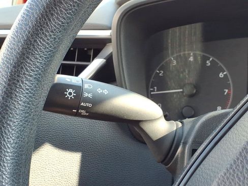 Used 2024 Toyota Corolla LE FWD image 28