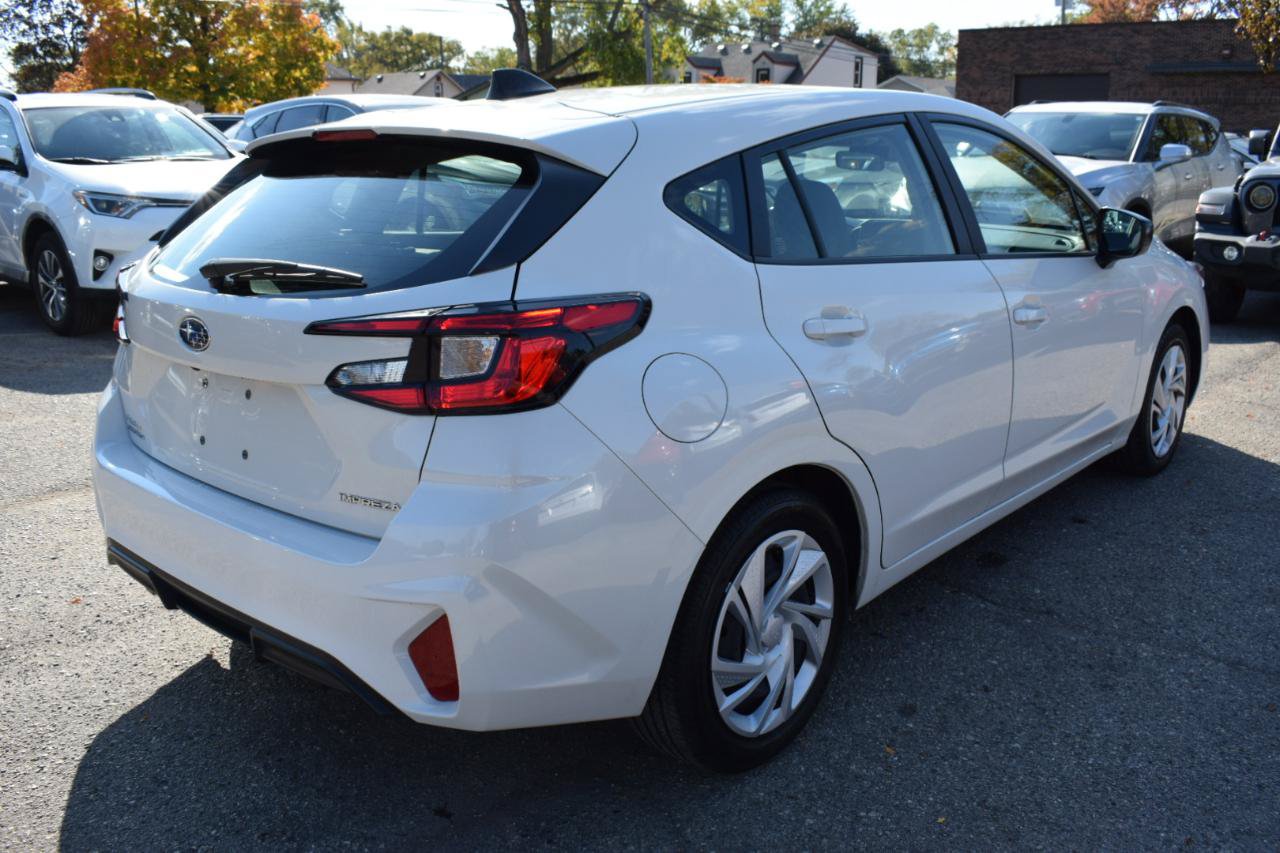 Used 2025 Subaru Impreza 2.0i AWD/4WD image 8