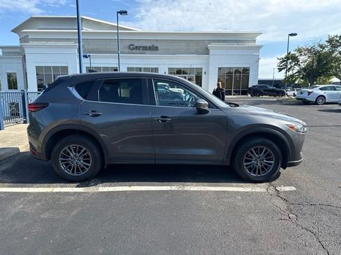 Used 2019 MAZDA CX-5 Touring FWD image 5