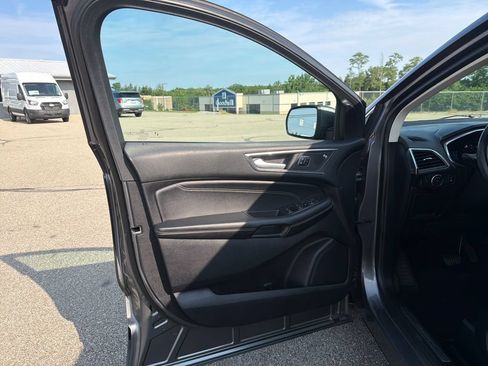 Used 2021 Ford Edge Titanium w/ Cargo Accessory Package FWD image 12