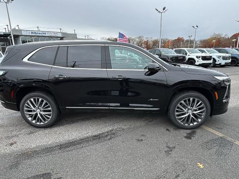 New 2026 Buick Enclave Avenir w/ Super Cruise Package image 8