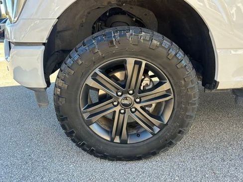 Certified 2023 Ford F150 Lariat w/ Equipment Group 502A High image 34