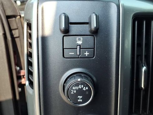 Used 2017 Chevrolet Silverado 1500 LT w/ All Star Edition AWD/4WD image 23