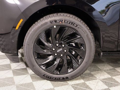 New 2025 Lincoln Navigator Reserve w/ Jet Appearance Package image 19