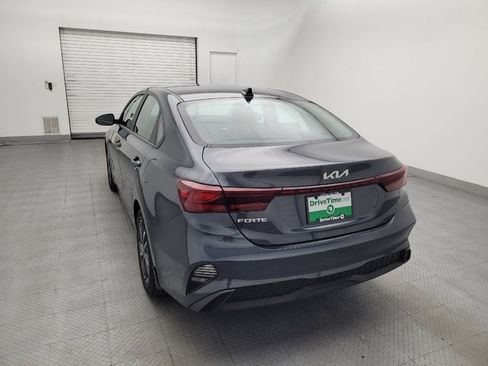 Used 2022 Kia Forte LXS FWD image 6