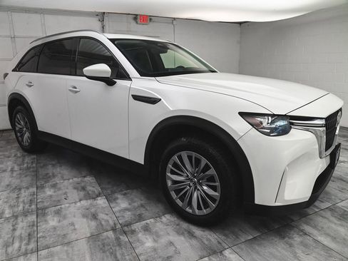 Used 2024 MAZDA CX-90 3.3 Turbo w/ Preferred Plus AWD/4WD image 3