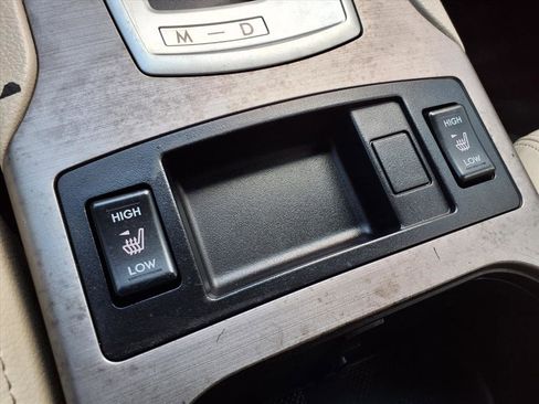 Used 2014 Subaru Outback 2.5i Limited image 10